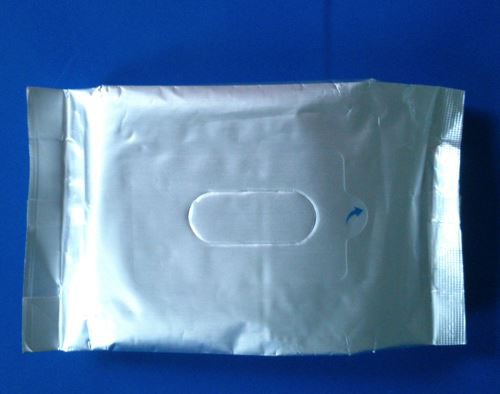 Polyester pre fuktade våtservetter